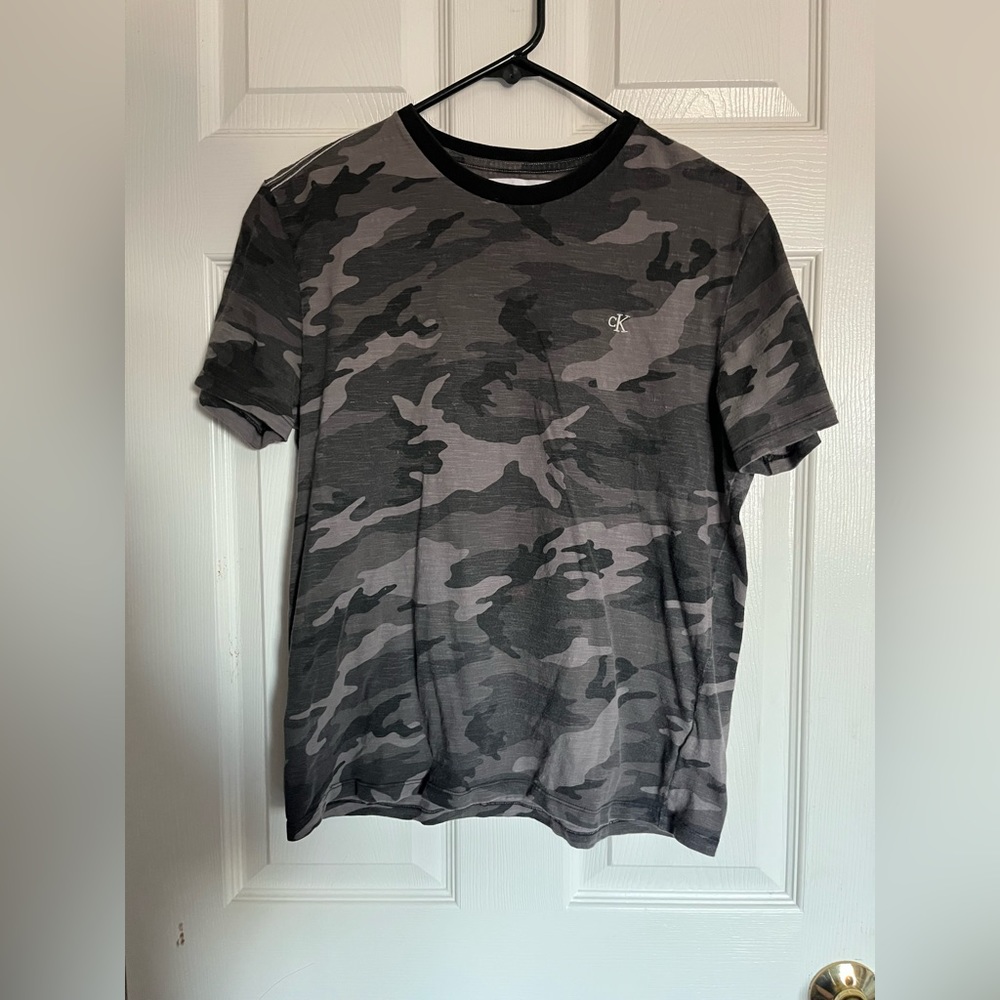 Camo Calvin Klein shirt